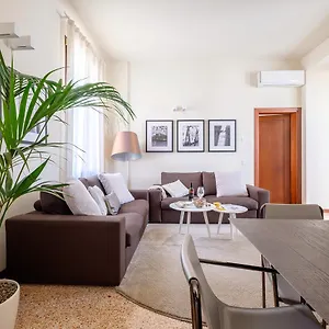Apartment Ca' Moro Salina, Venice