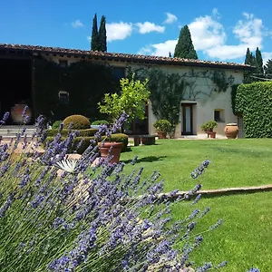 https://castello-della-paneretta.it-tuscanyhotel.com